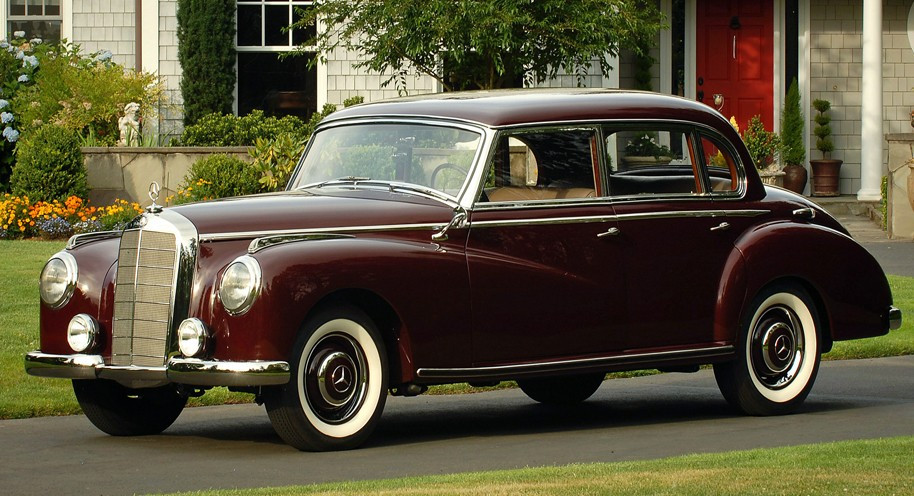 Mercedes-Benz 300 W186 Adenauer (1952-1957)