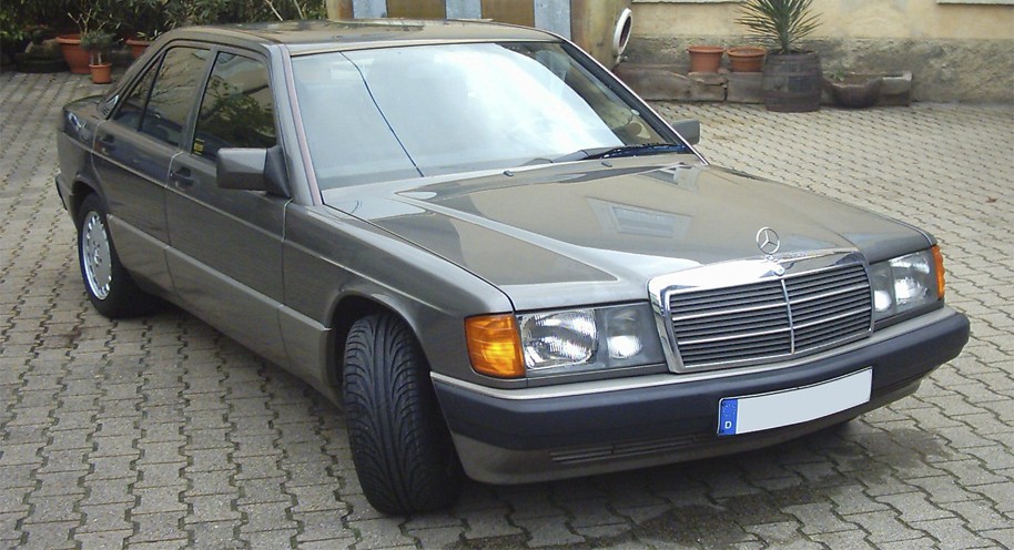 Mercedes Benz Clase C Serie W201 (1982-1993)